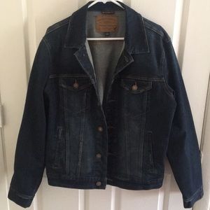 American Eagle Jean Jacket Extreme Flex Fit